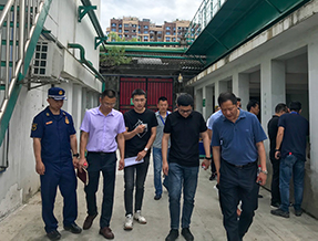 都江堰市委常委羅凌一行蒞臨海蓉開展“迎大慶?防風(fēng)險?保安全”專項(xiàng)檢查