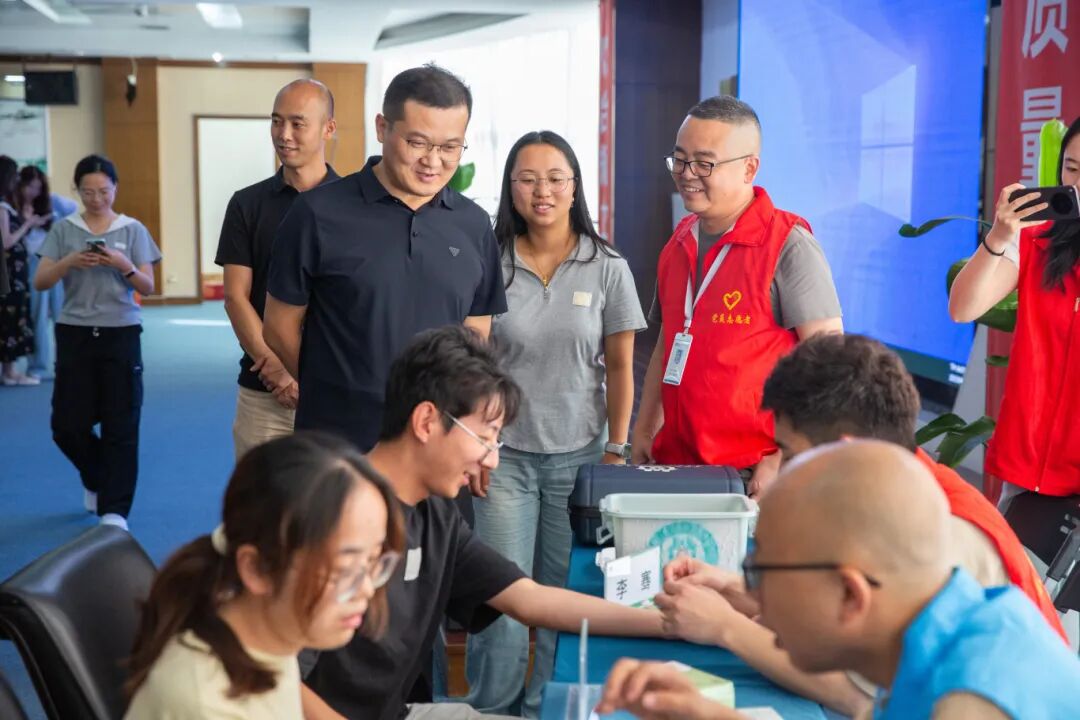 四川海蓉藥業(yè)成功舉辦“關(guān)愛身心，健康同行”大健康共建活動(dòng)